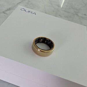 Oura Ring Gen3 Style: Horizon Finish: Gold Size: 7